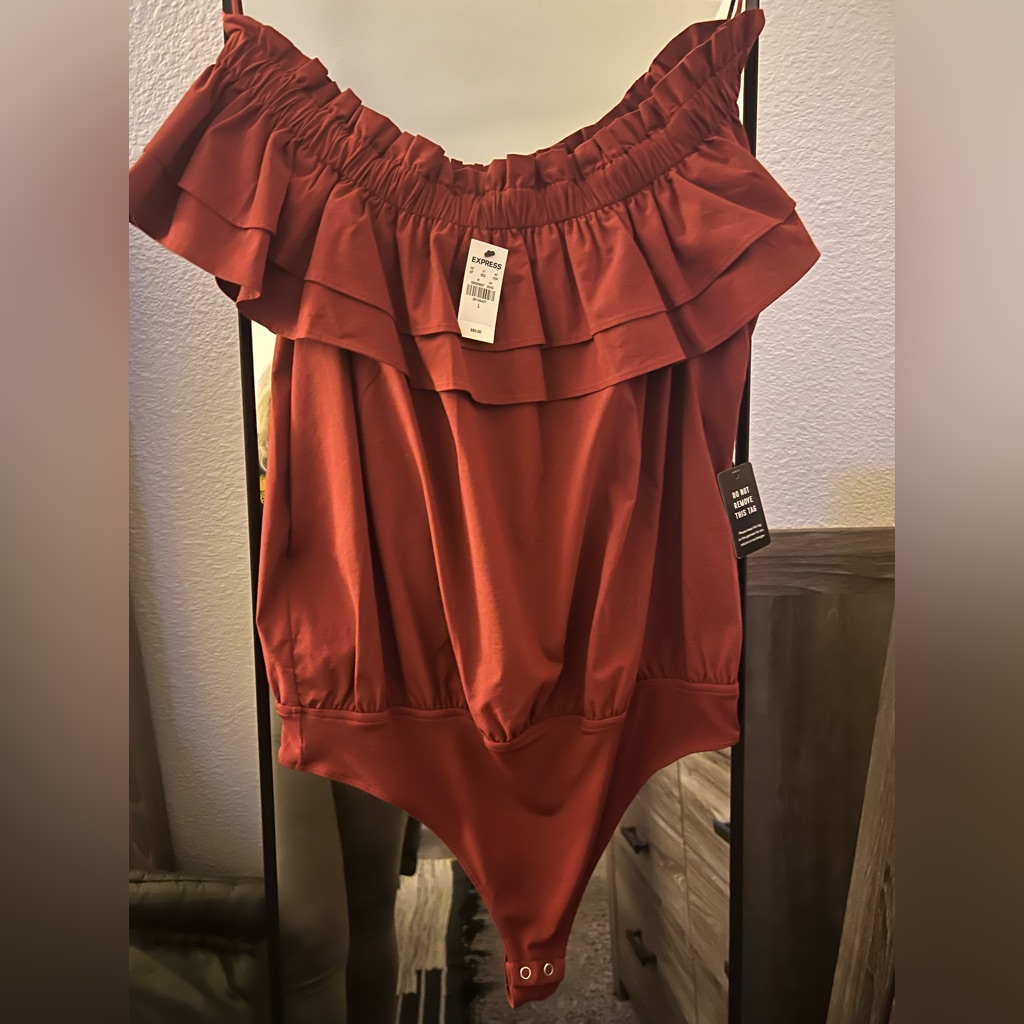 Express Nwt